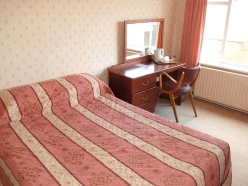 Marton Hotel & Country Club Мідлсбро Номер фото